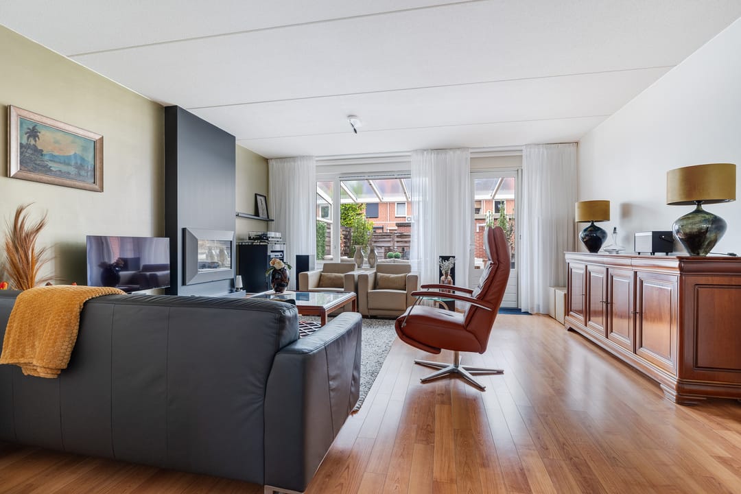 Foto 2 van Titanium 32