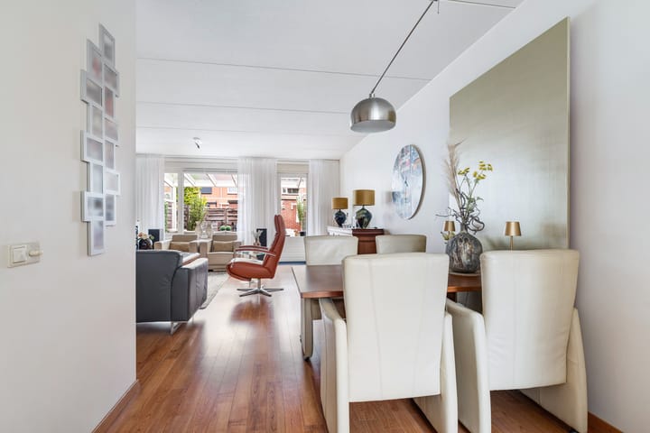 Foto 11 van Titanium 32