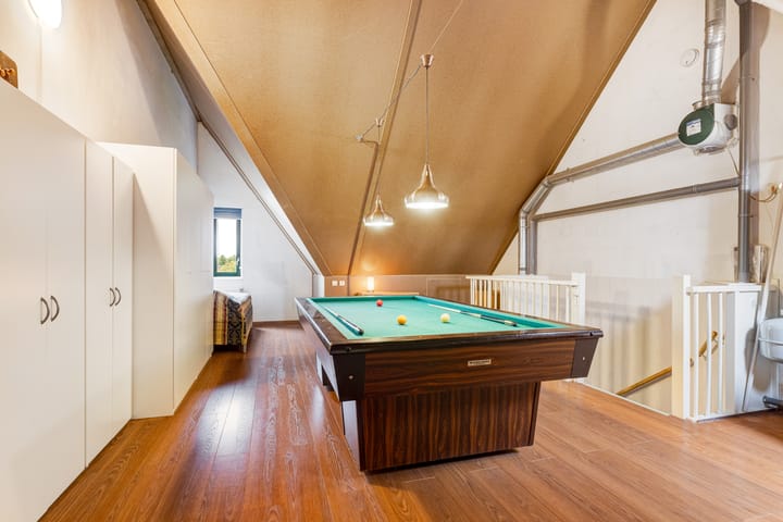 Foto 29 van Titanium 32