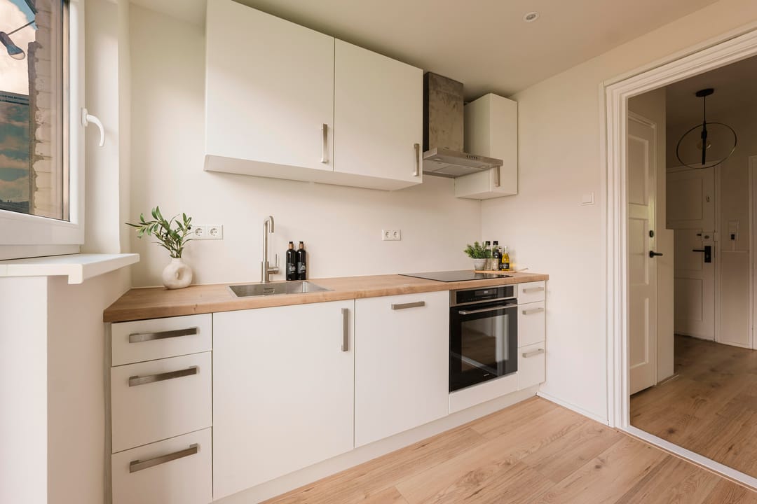 Photo 11 of Ferdinand Bolweg 73