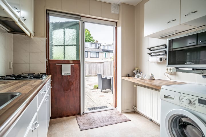 Foto 18 van Van Poelgeestlaan 29