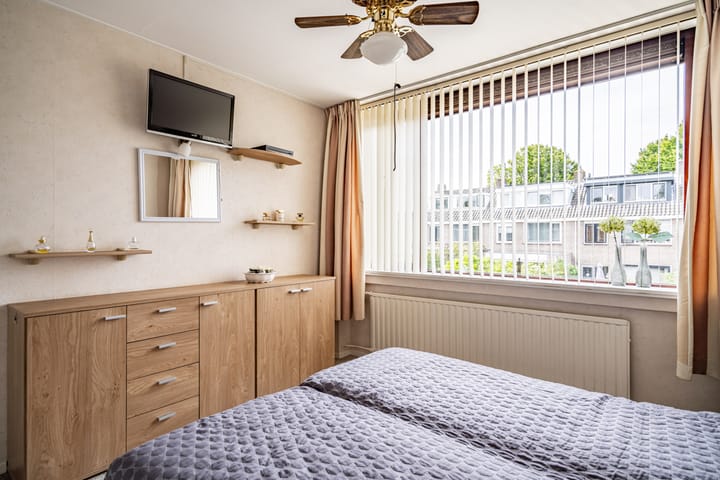 Foto 34 van Van Poelgeestlaan 29