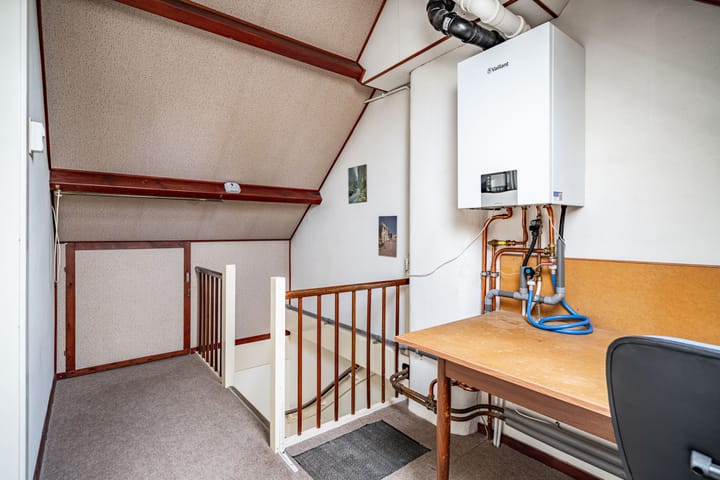 Foto 40 van Van Poelgeestlaan 29