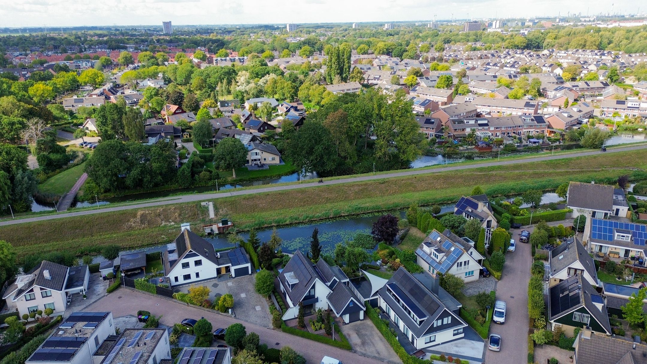 Foto 63 van Willemijn Posthumusstraat 11