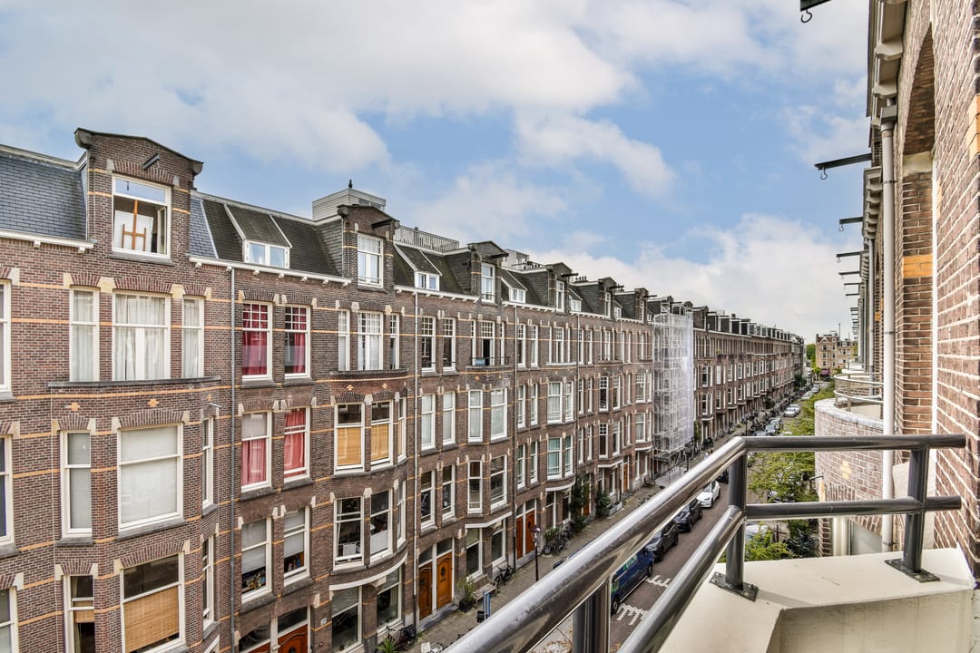 Photo 7 of Valeriusstraat 250-3