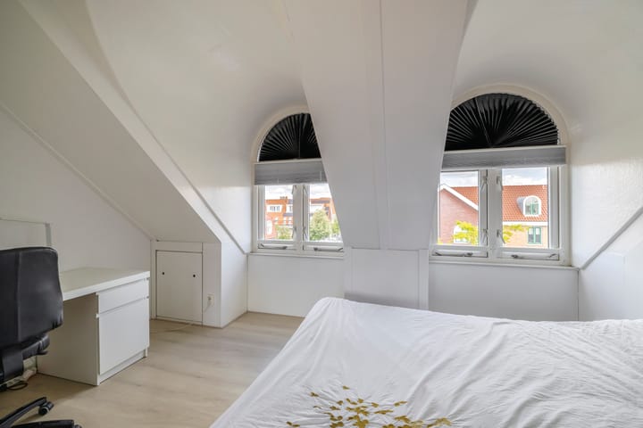 Foto 20 van 1e Lunarelaan 21