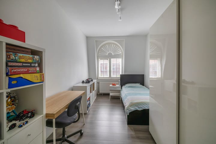 Foto 21 van 1e Lunarelaan 21