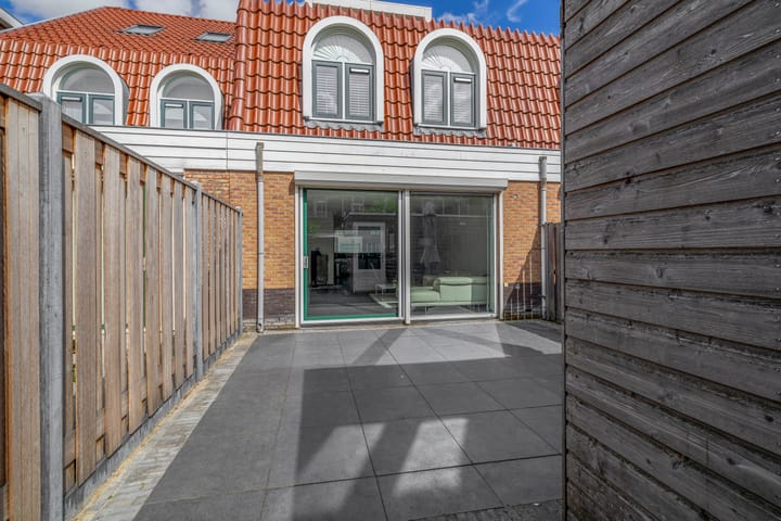 Foto 27 van 1e Lunarelaan 21