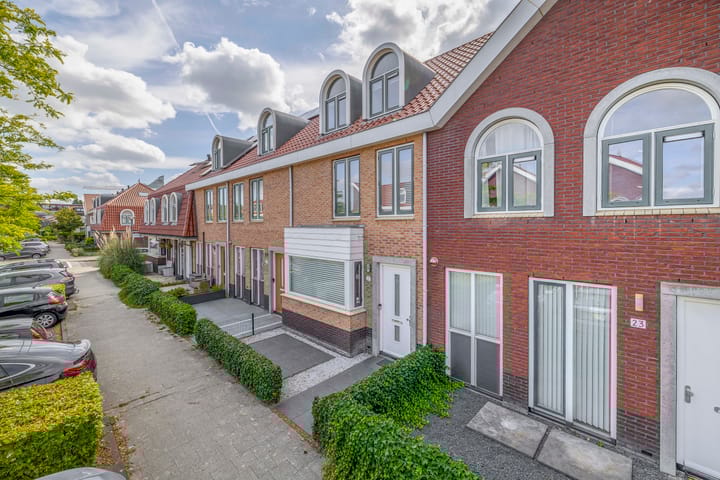 Foto 28 van 1e Lunarelaan 21