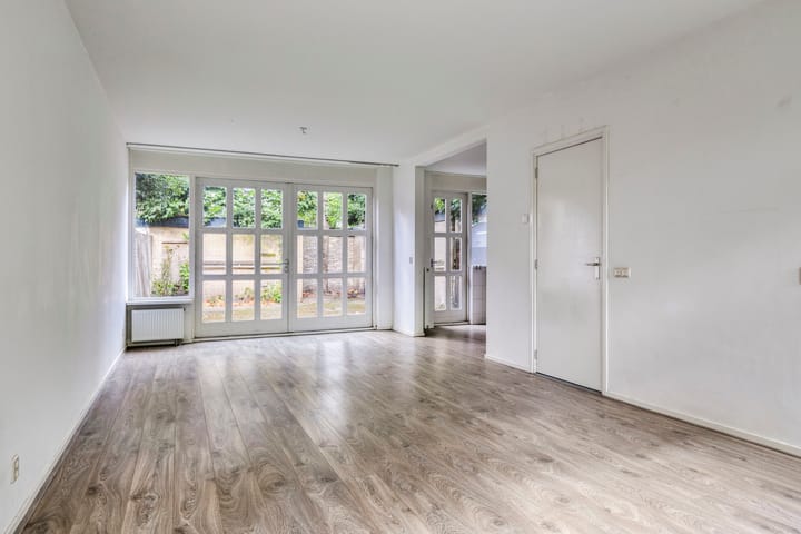 Foto 7 van Rechterenstraat 30