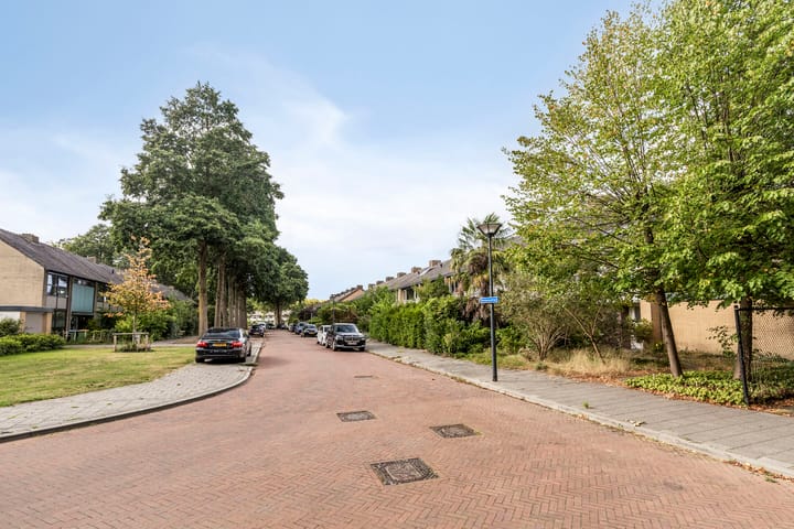 Foto 35 van Rechterenstraat 30