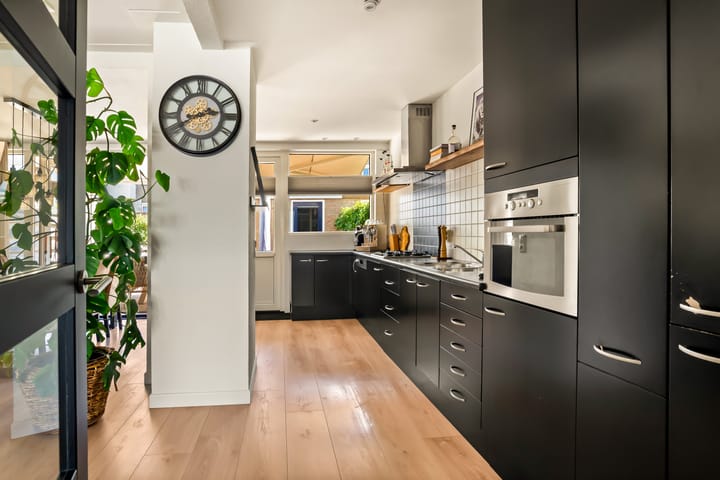 Foto 16 van Lierstraat 63