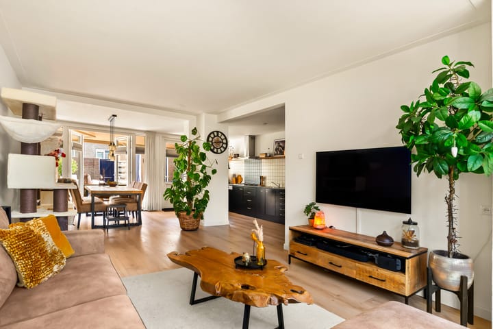 Foto 15 van Lierstraat 63