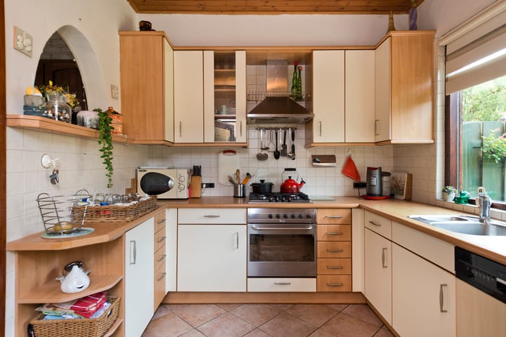 Photo 18 of Heuveloordweg 7