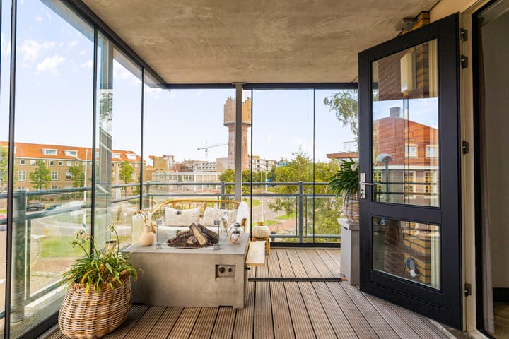 Foto 12 van Hector Treubstraat 1-A