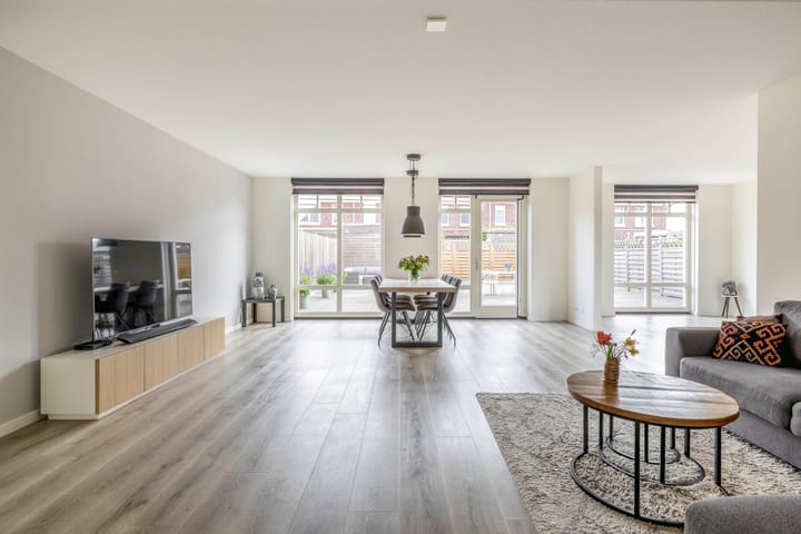 Foto 7 van Lakeienoever 2