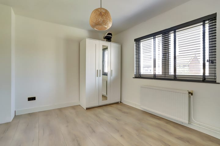 Foto 24 van Raevenstraat 17