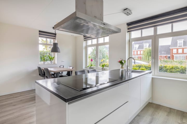 Foto 15 van Lakeienoever 2