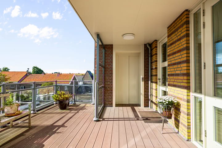 Foto 38 van Hector Treubstraat 1-A