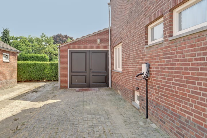 Foto 32 van Raevenstraat 17