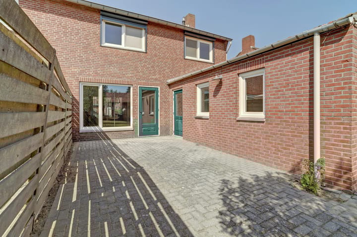 Foto 38 van Raevenstraat 17