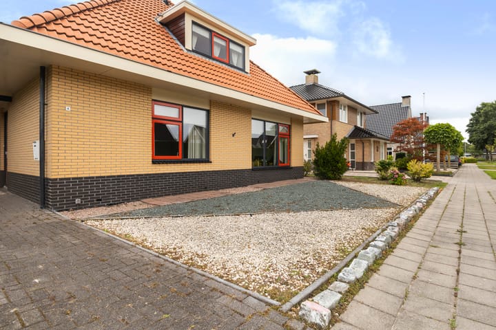 Foto 35 van Zwanebloem 4