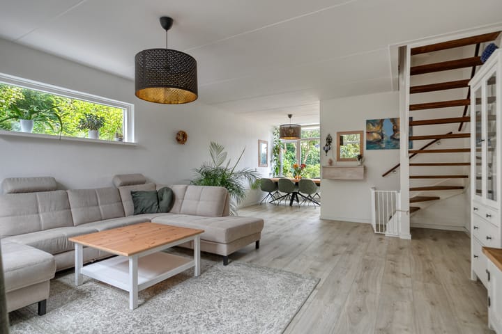 Foto 2 van Rivierenpark 38