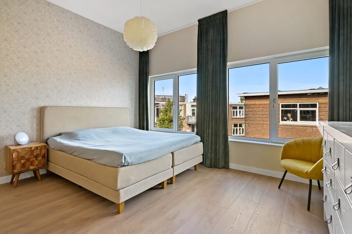 Foto 17 van De Vriesstraat 19