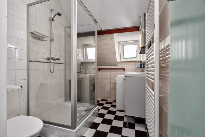 Foto 12 van Duizendschoonstraat 19-C