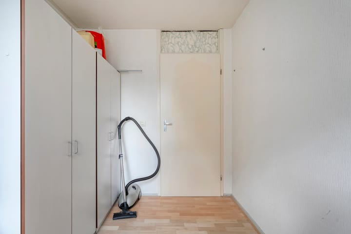 Foto 24 van L.O.-laan 8