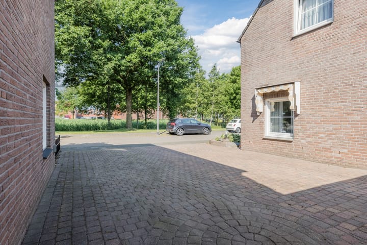 Foto 32 van Giekerkstraat 110