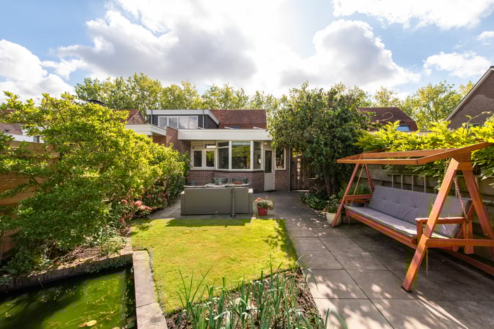 Photo 16 of Hoofdweg 37