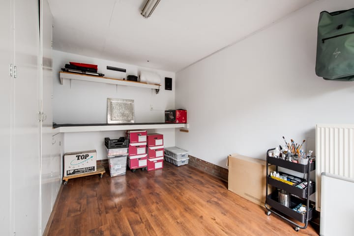 Photo 23 of Hoofdweg 37