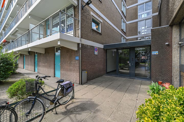 Foto 5 van Arnold Spoelplein 32