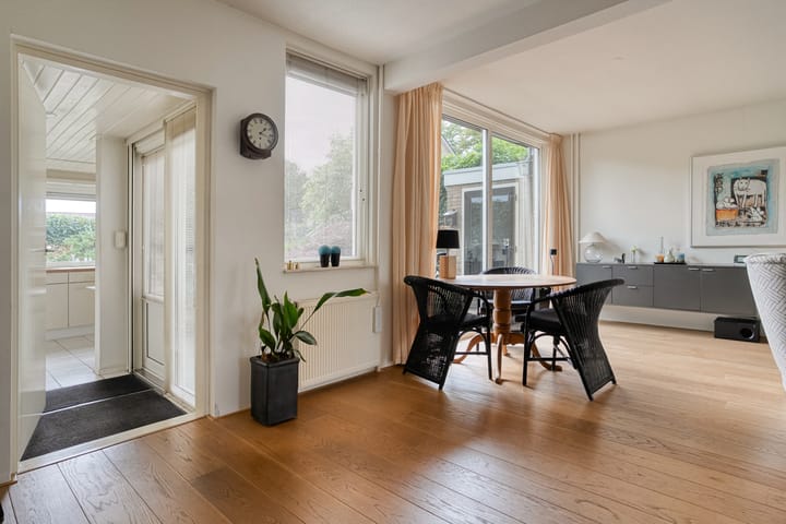 Photo 5 of Ds. van Halsemastraat 6