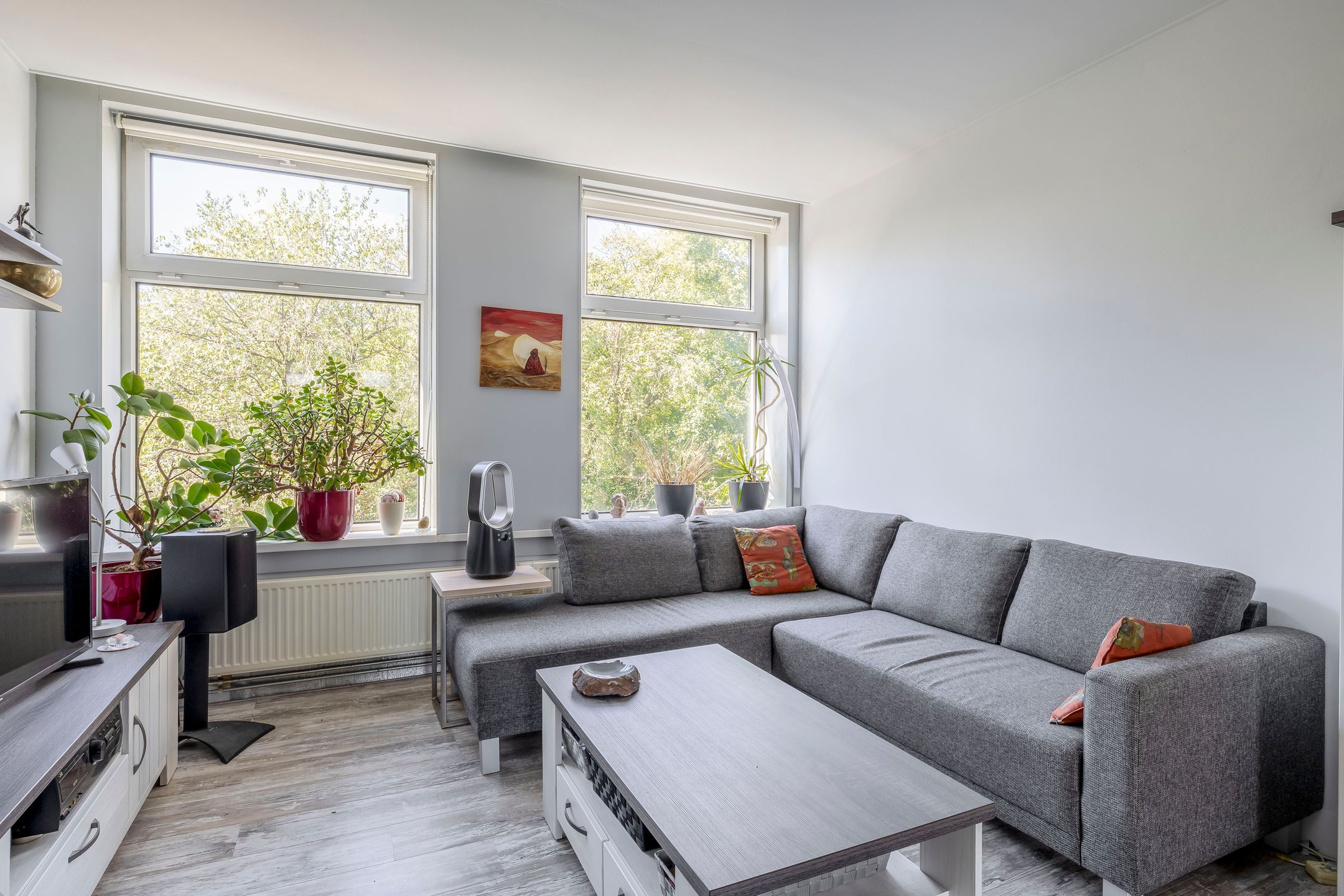 Photo 12 of Hogenbanweg 12-C