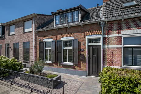 Stationsstraat 19