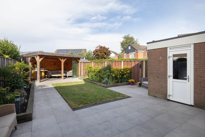 Photo 2 of Caro van Eyckstraat 45