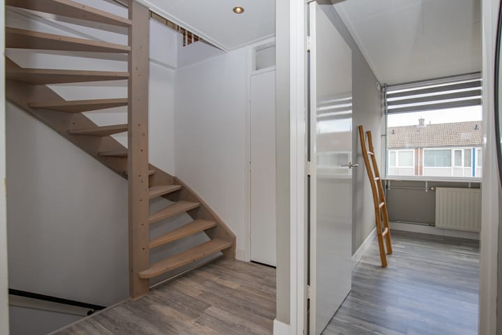 Foto 15 van Schoutstraat 19