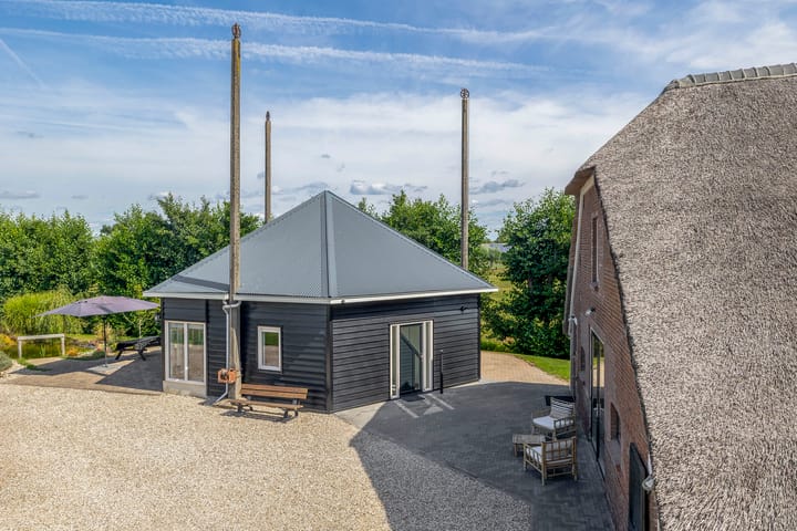 Photo 89 of Lekdijk west 67