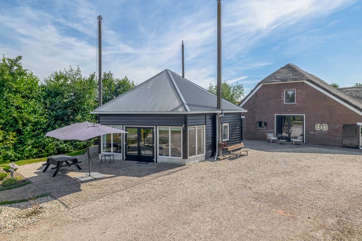 Photo 90 of Lekdijk west 67