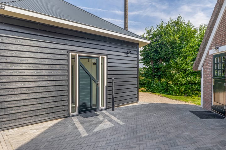 Photo 91 of Lekdijk west 67