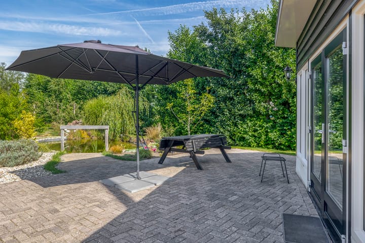 Photo 106 of Lekdijk west 67