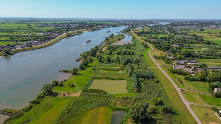 Photo 125 of Lekdijk west 67