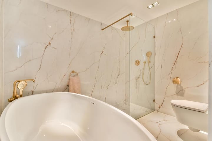 Foto 30 van Maarten Harpertszoon Trompstraat 24-H