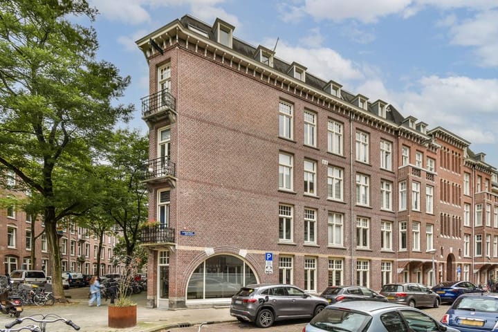 Foto 36 van Maarten Harpertszoon Trompstraat 24-H