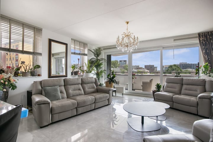 Foto 6 van P.C. Boutenslaan 77