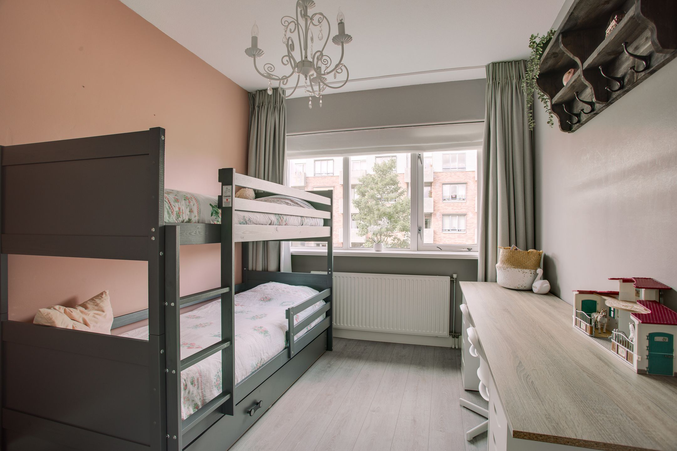 Foto 21 van Albert Schweitzerlaan 43