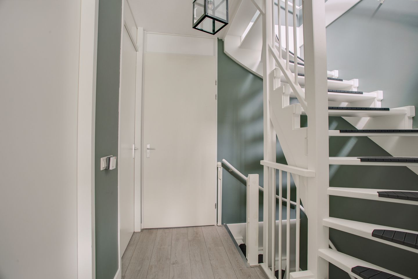 Foto 25 van Albert Schweitzerlaan 43