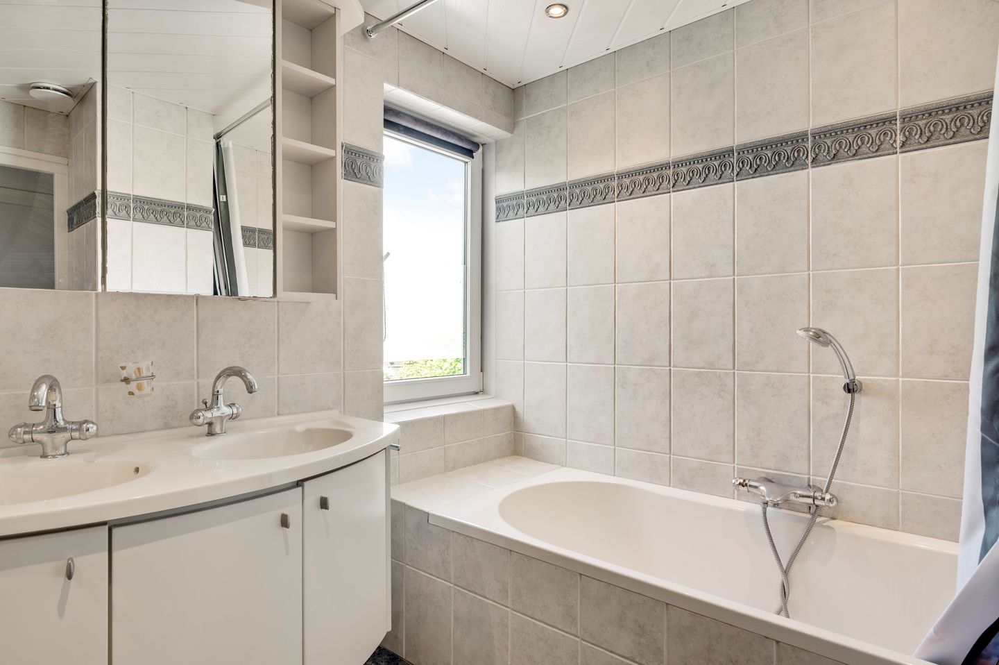 Foto 34 van Beatrixstraat 49